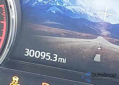 2022 Ford Explorer Xlt z USA, uszkodzony, nr VIN 1FMSK8DH4NGC18552